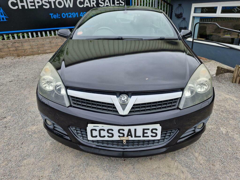 Vauxhall Astra 1.6I Sport Twin Top Black #2