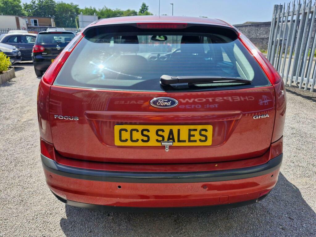 Ford Focus 1.6 Ghia Red #6