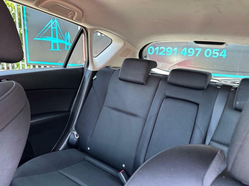 Mazda 3 Zda Mazda3 1.6 Takuya Hatchback Silver #17
