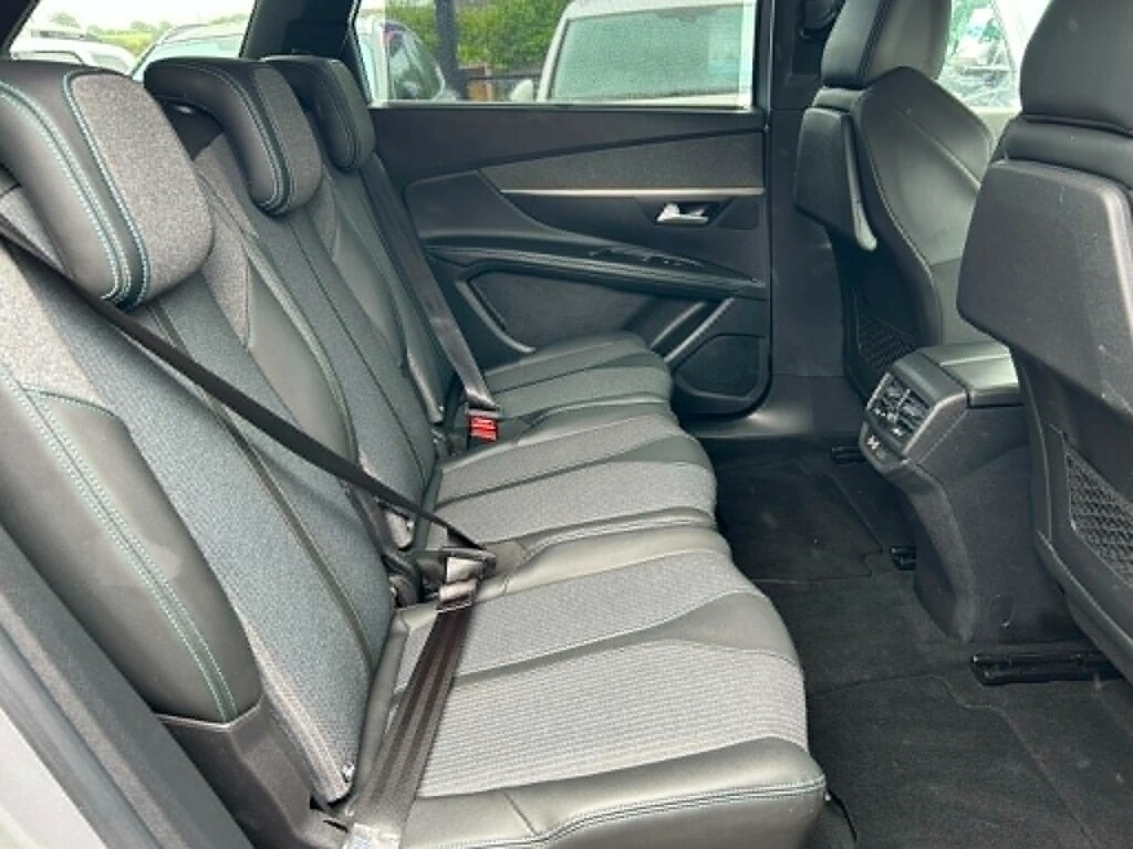 Peugeot 5008 Gt Black #11