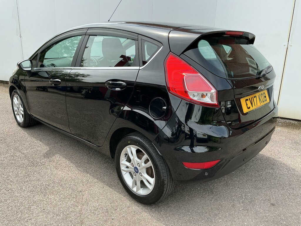 Ford Fiesta 1.5 Tdci Zetec Hatchback Euro 6 Black #6