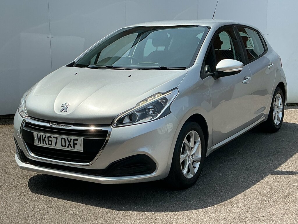 Peugeot 208 1.2 Puretech Active Hatchback Eu Silver #2