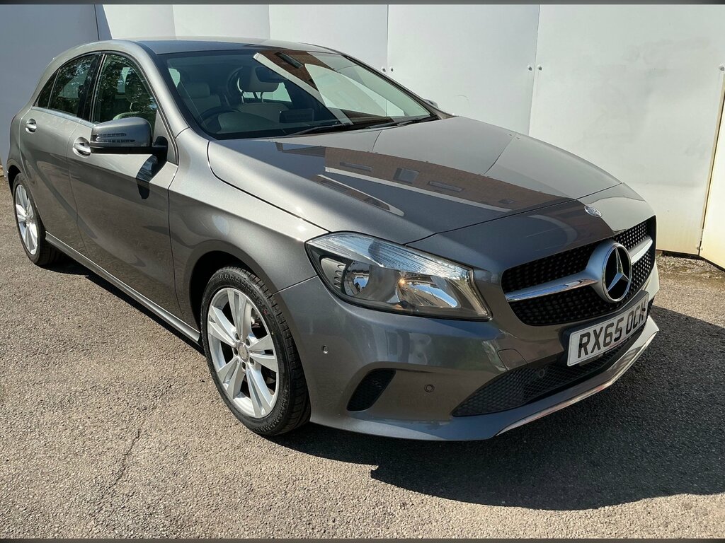 Mercedes-Benz A Class 1.5 A180d Sport Executive Hatchback M Grey #4