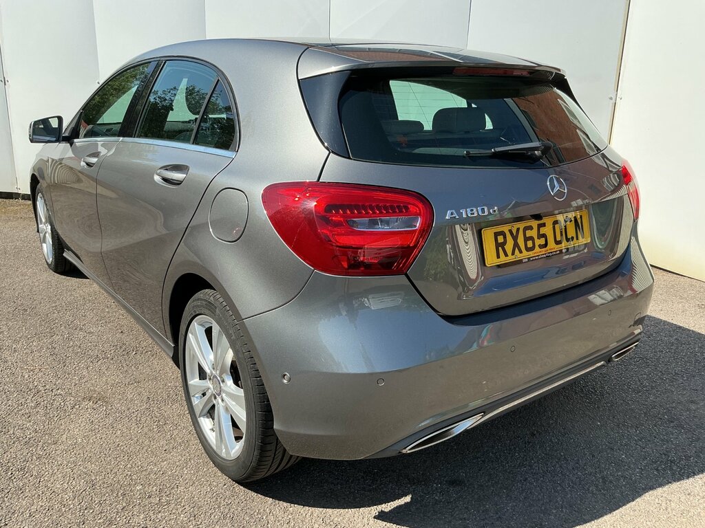 Mercedes-Benz A Class 1.5 A180d Sport Executive Hatchback M Grey #5