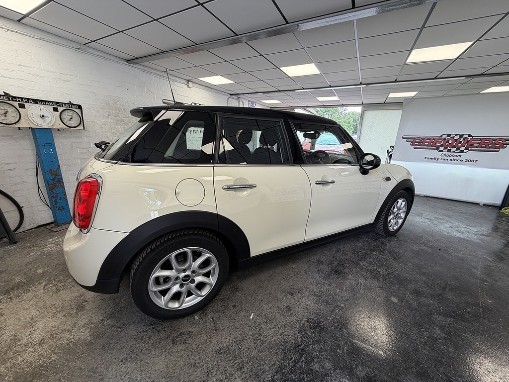 Mini Hatch Cooper White #6