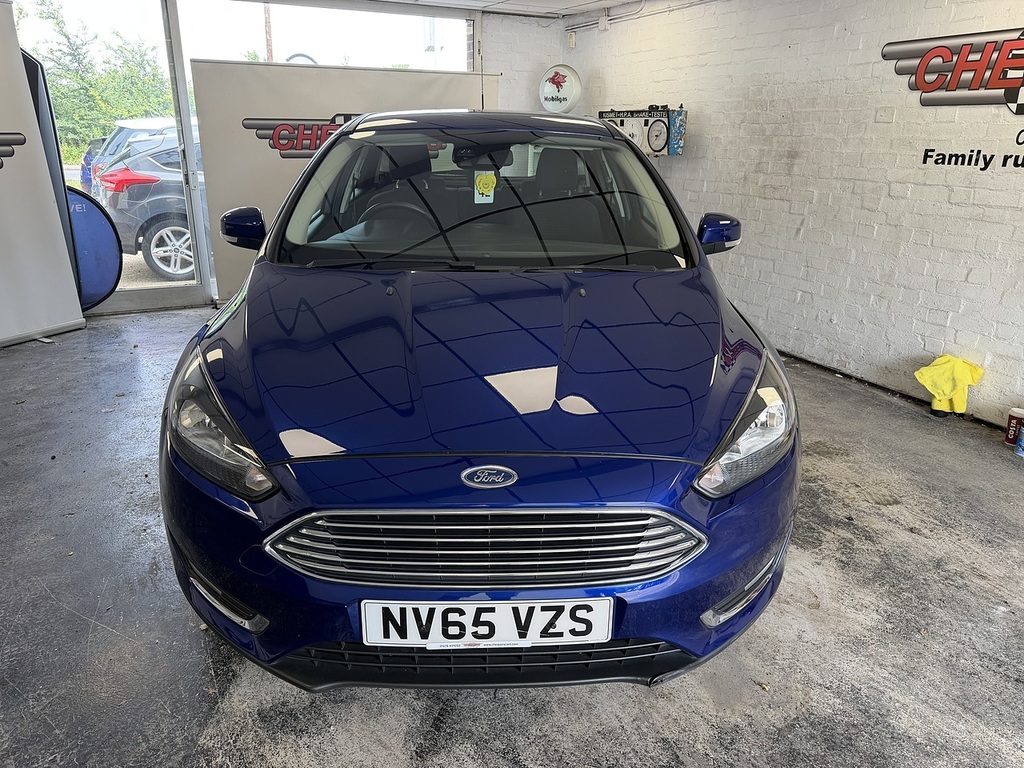 Ford Focus Titanium Blue #3