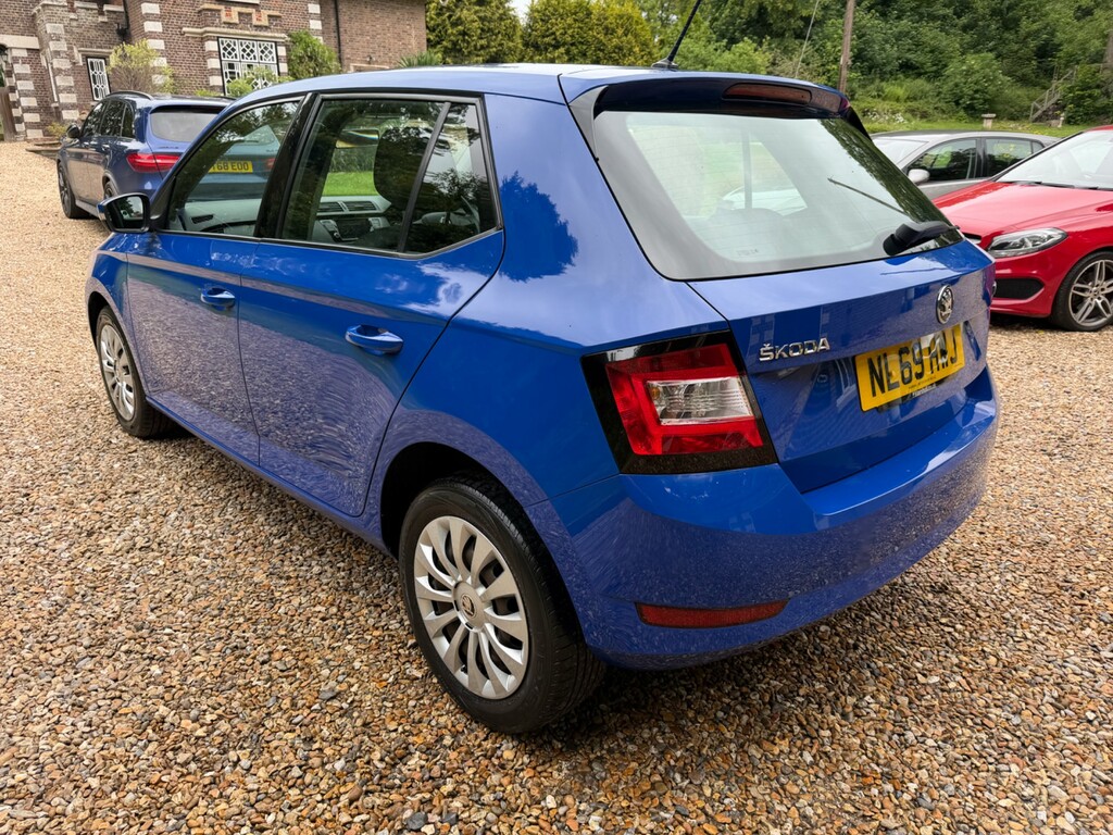 Skoda Fabia 1.0 S Hatchback Euro 6 Ss 60 NL69HWJ Blue #2
