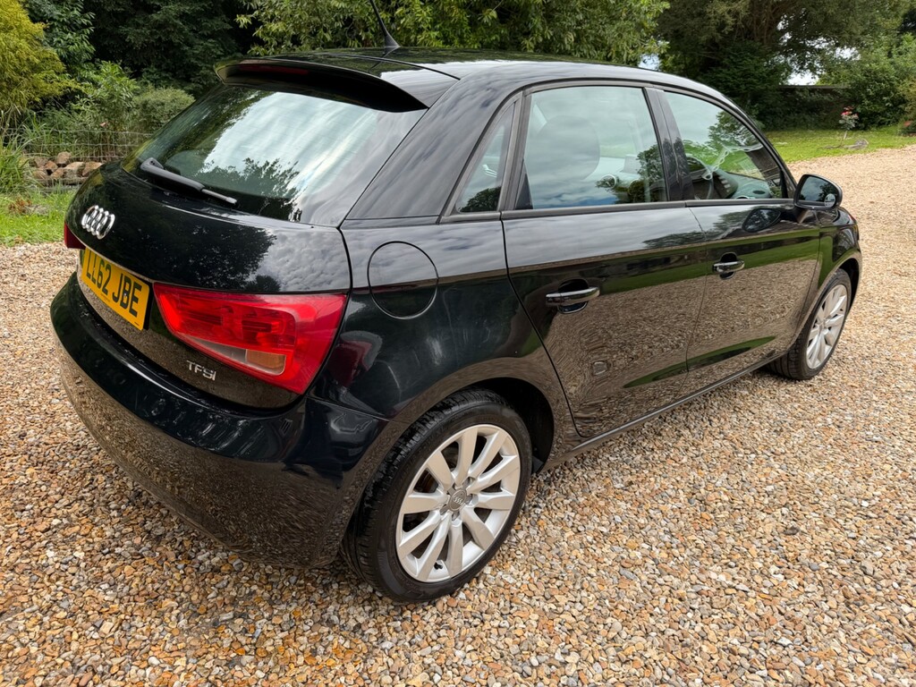 Audi A1 1.4 Tfsi Sport S-tronic Red #6