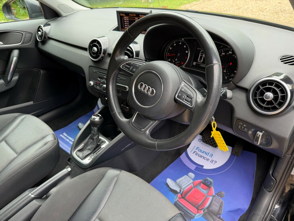Audi A1 1.4 Tfsi Sport S-tronic Red #12