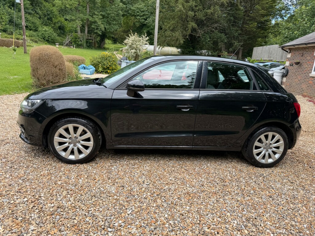 Audi A1 1.4 Tfsi Sport S-tronic Red #5