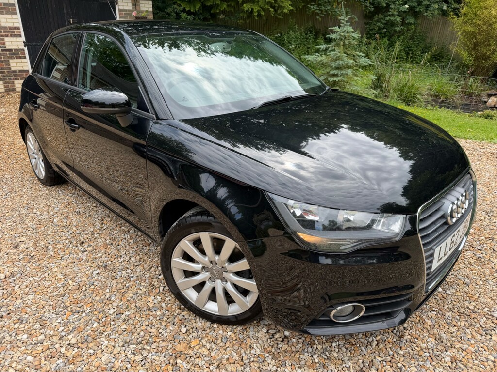 Audi A1 1.4 Tfsi Sport S-tronic Red #1