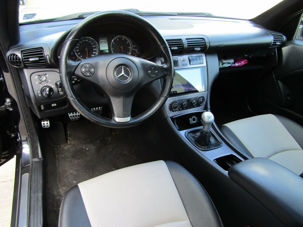 Mercedes-Benz C Class Black #17