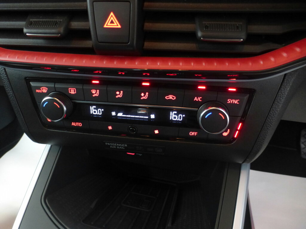 Seat Arona 1.0 Tsi 110 Fr Red #29