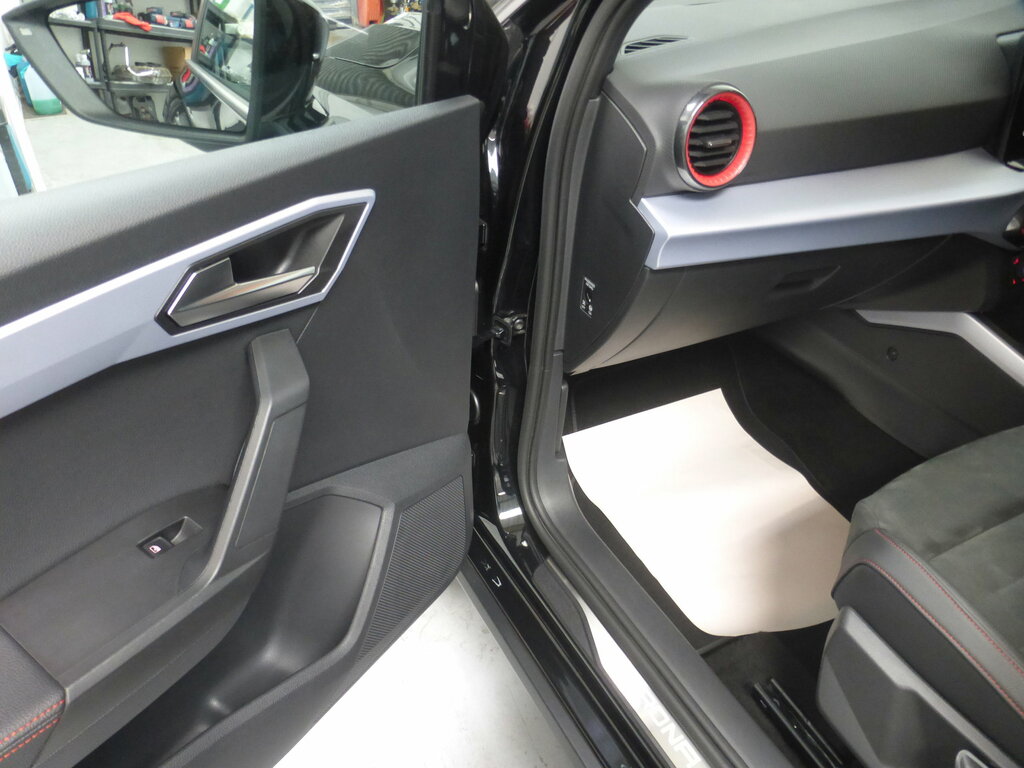 Seat Arona 1.0 Tsi 110 Fr Red #21