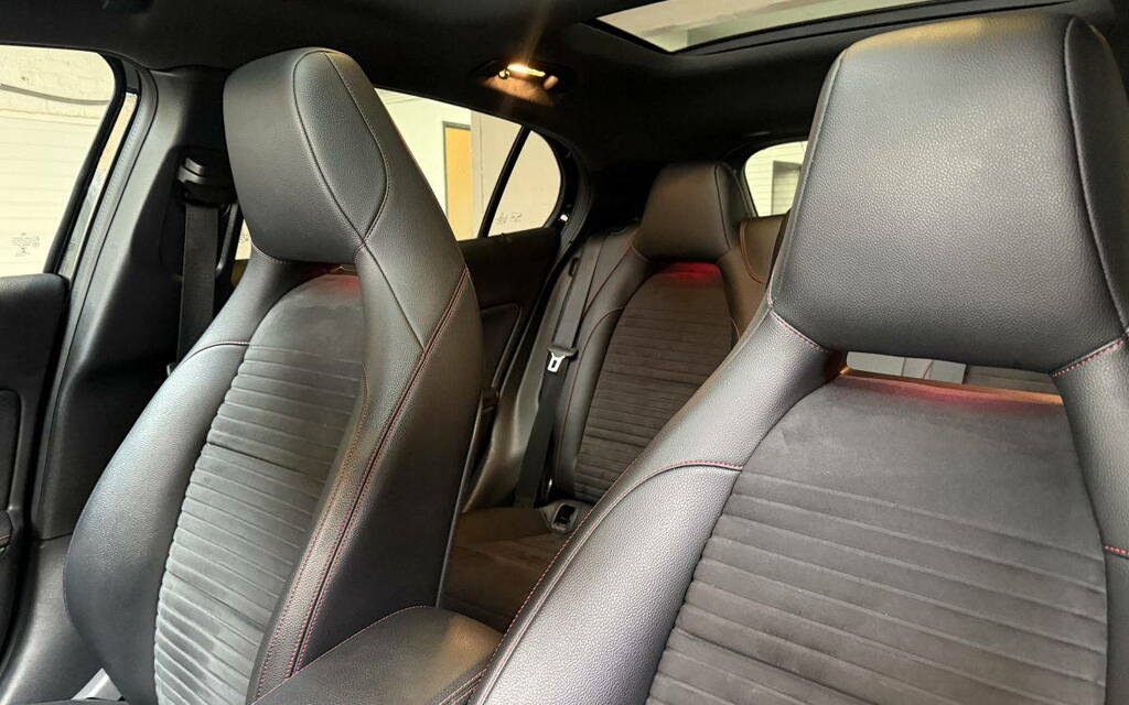 Mercedes-Benz GLA Class 1.6 Gla200 Amg Line Edition Plus 7G-dct Euro 6 Black #6