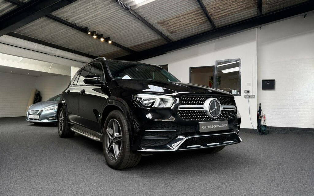 Mercedes-Benz GLE Class 2.0 Gle300d Amg Line Premium G-tronic 4Matic Eur Black