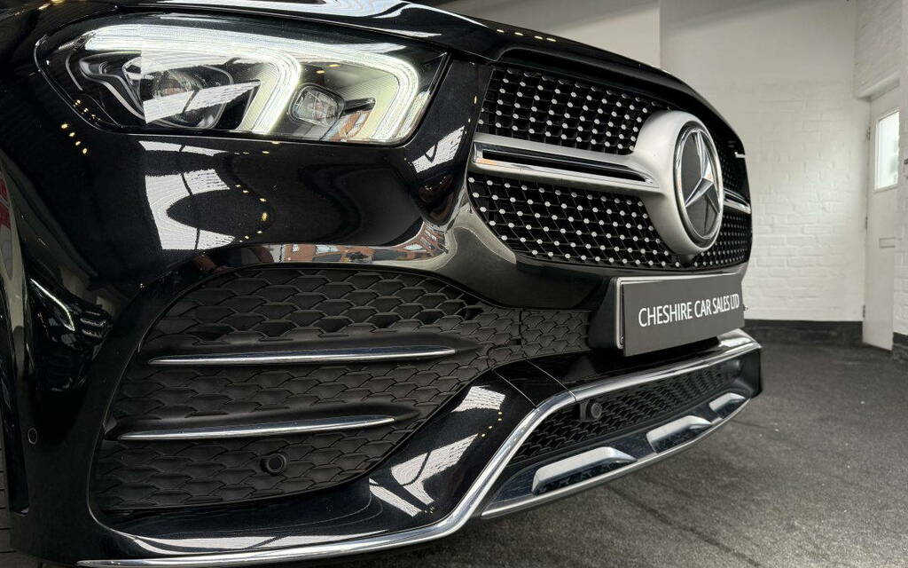 Mercedes-Benz GLE Class Suv White #8