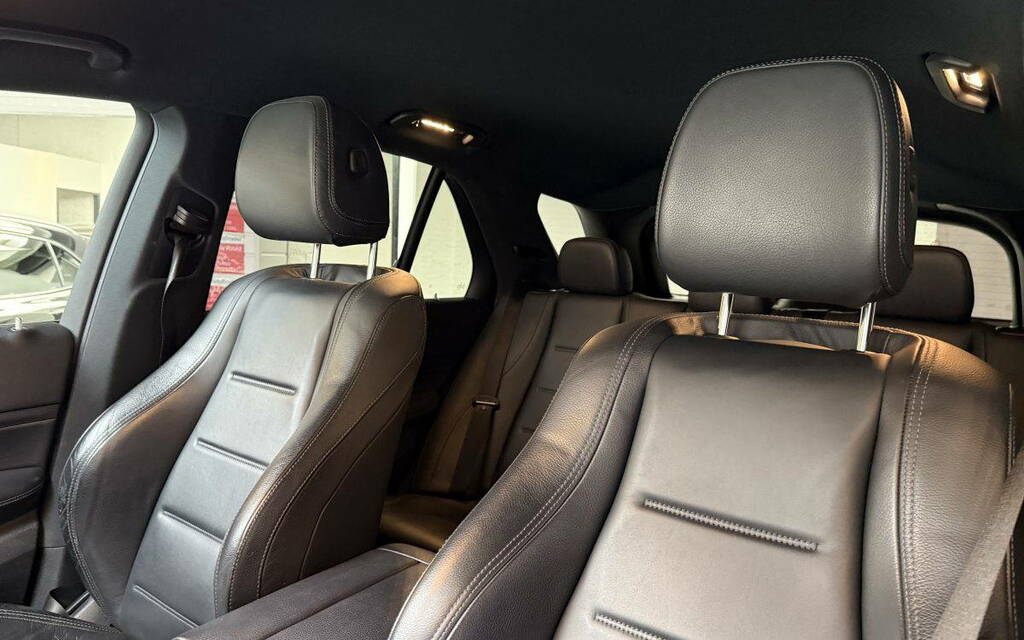 Mercedes-Benz GLE Class Suv White #13
