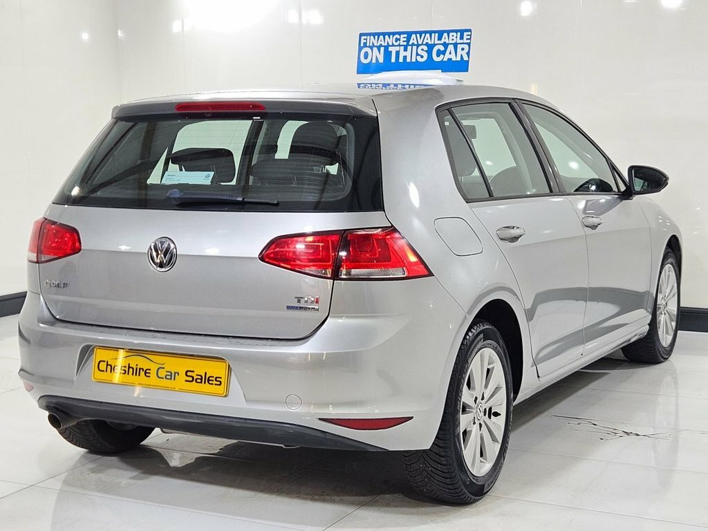 Volkswagen Golf White #7