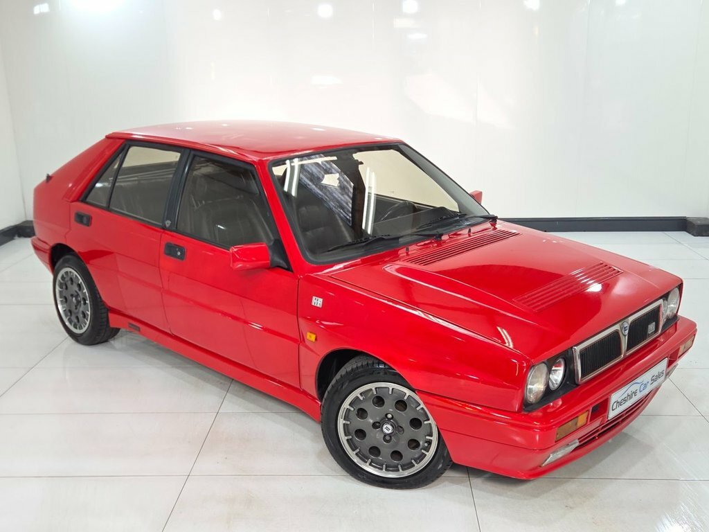 Lancia Delta Hatchback J574KAE Red