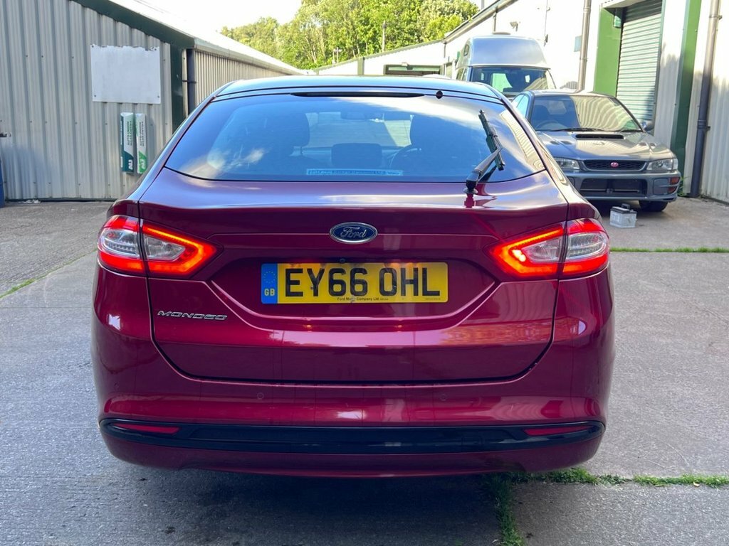 Ford Mondeo 1.5L Titanium Red #6