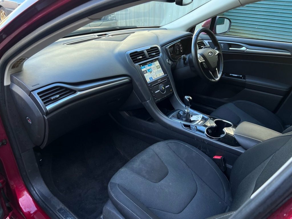 Ford Mondeo 2.0 Tdci 180 Titanium Powershift Black #14