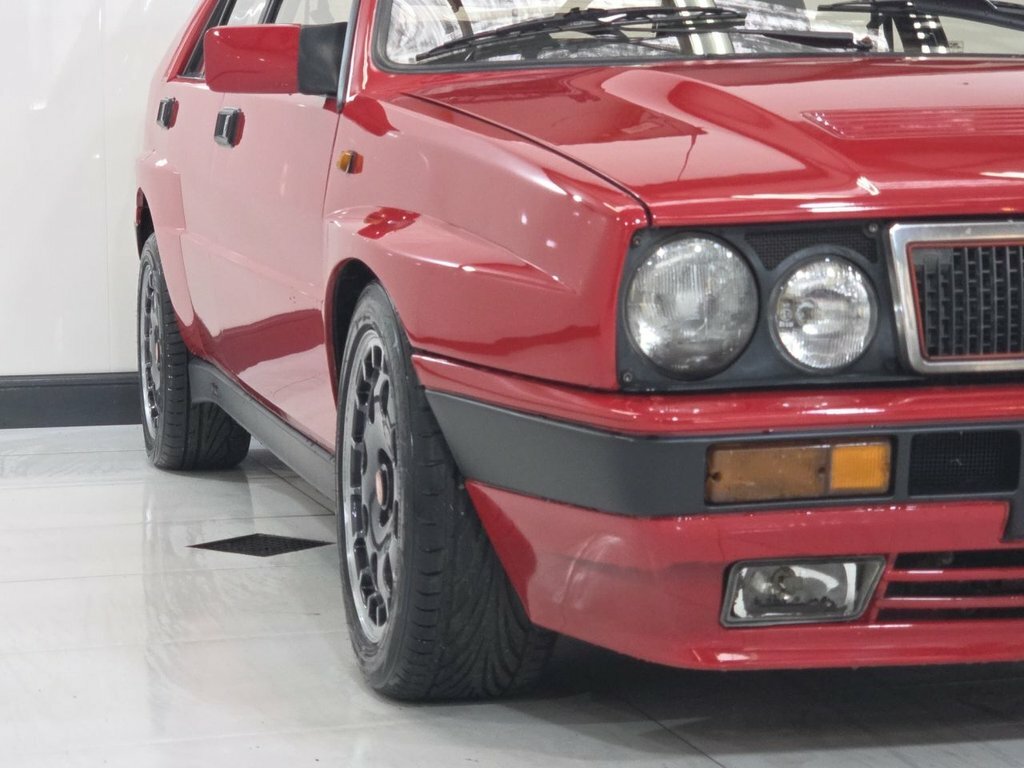 Lancia Delta Hf Integrale U714 Red #10