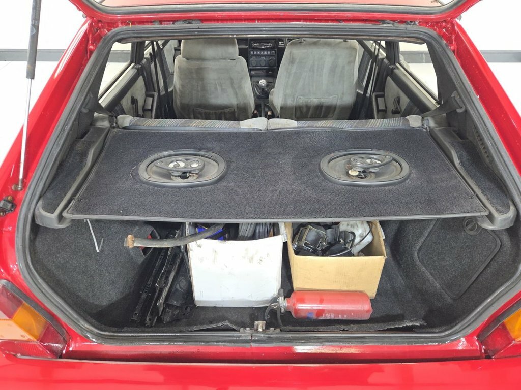 Lancia Delta Hf Integrale U714 Red #28