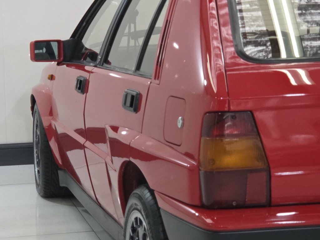 Lancia Delta Hf Integrale U714 Red #15