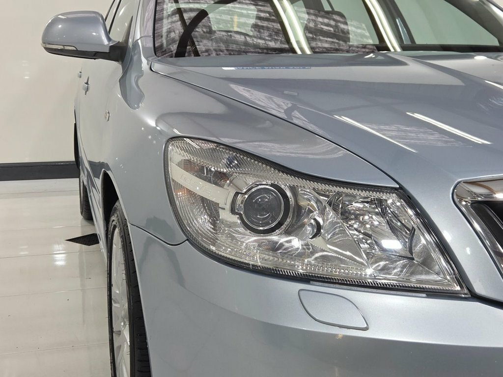 Skoda Octavia 1.6 Tdi Cr S Silver #45