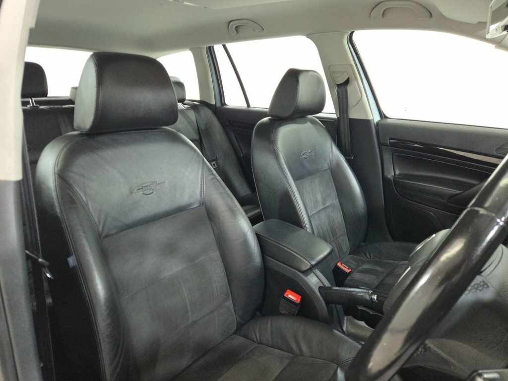 Skoda Octavia 1.6 Tdi Cr S Silver #22