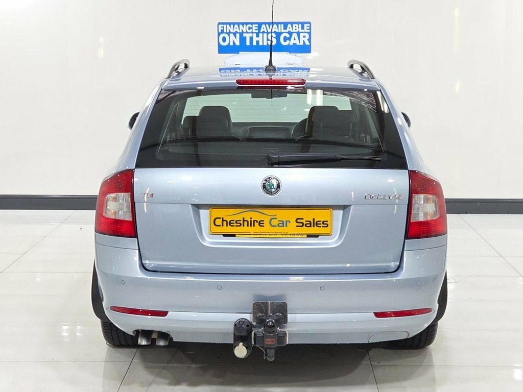 Skoda Octavia 1.6 Tdi Cr S Silver #8