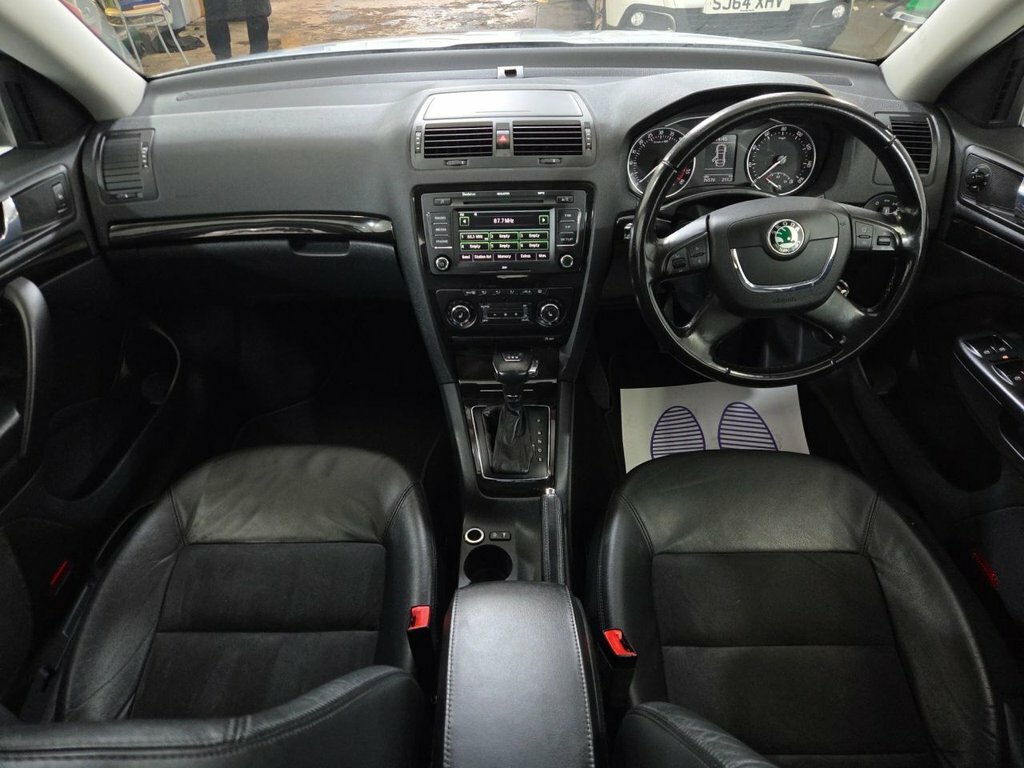 Skoda Octavia 1.6 Tdi Cr S Silver #17