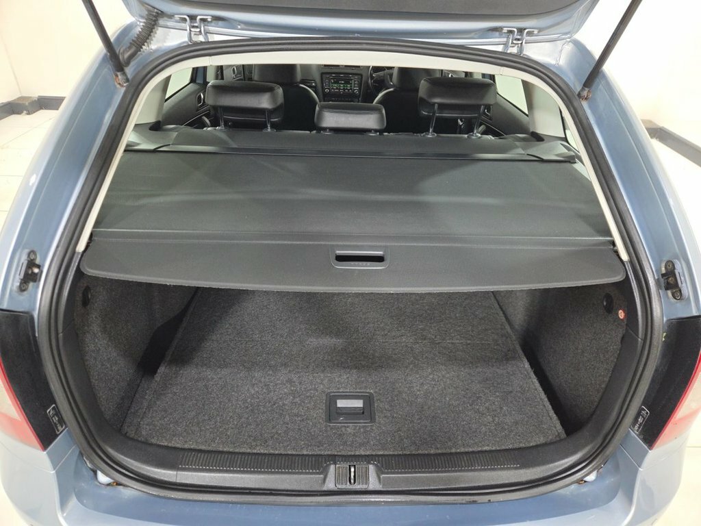 Skoda Octavia 1.6 Tdi Cr S Silver #15