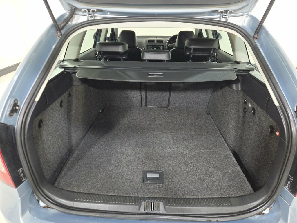 Skoda Octavia 1.6 Tdi Cr S Silver #16