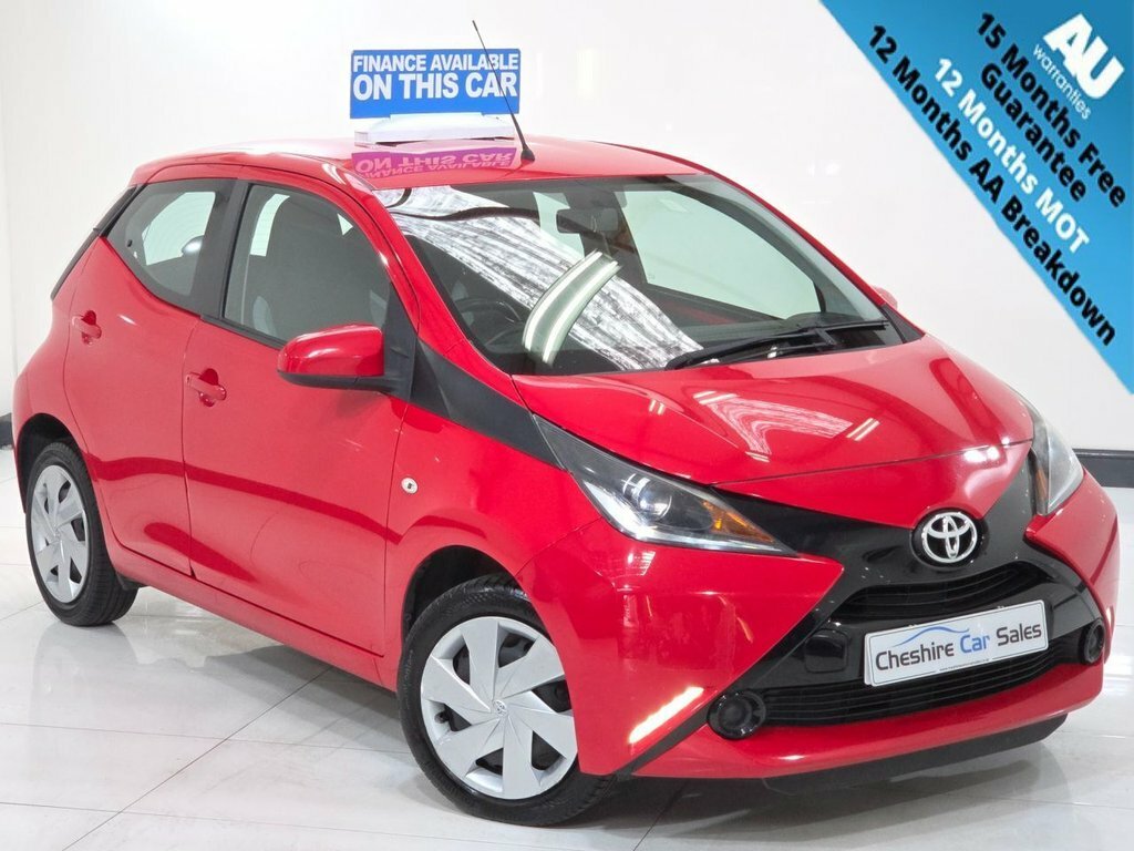 Toyota Aygo 1L X-play WK16ZHX Red