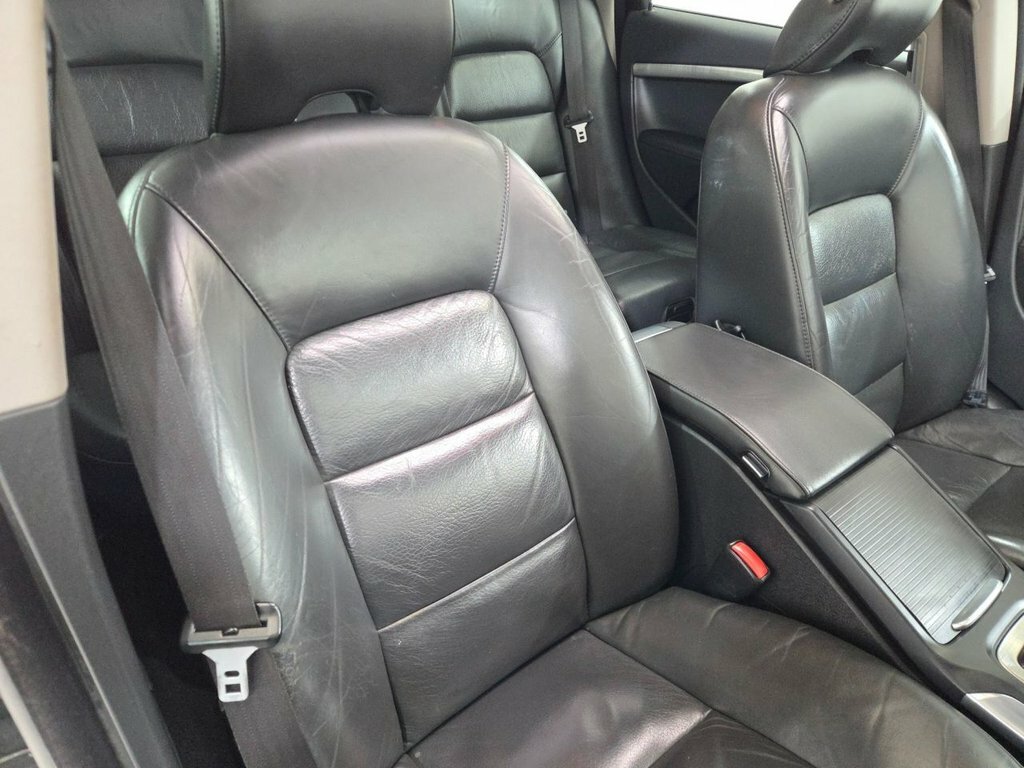 Volvo V70 V70 Se Luxury D5 Blue #21
