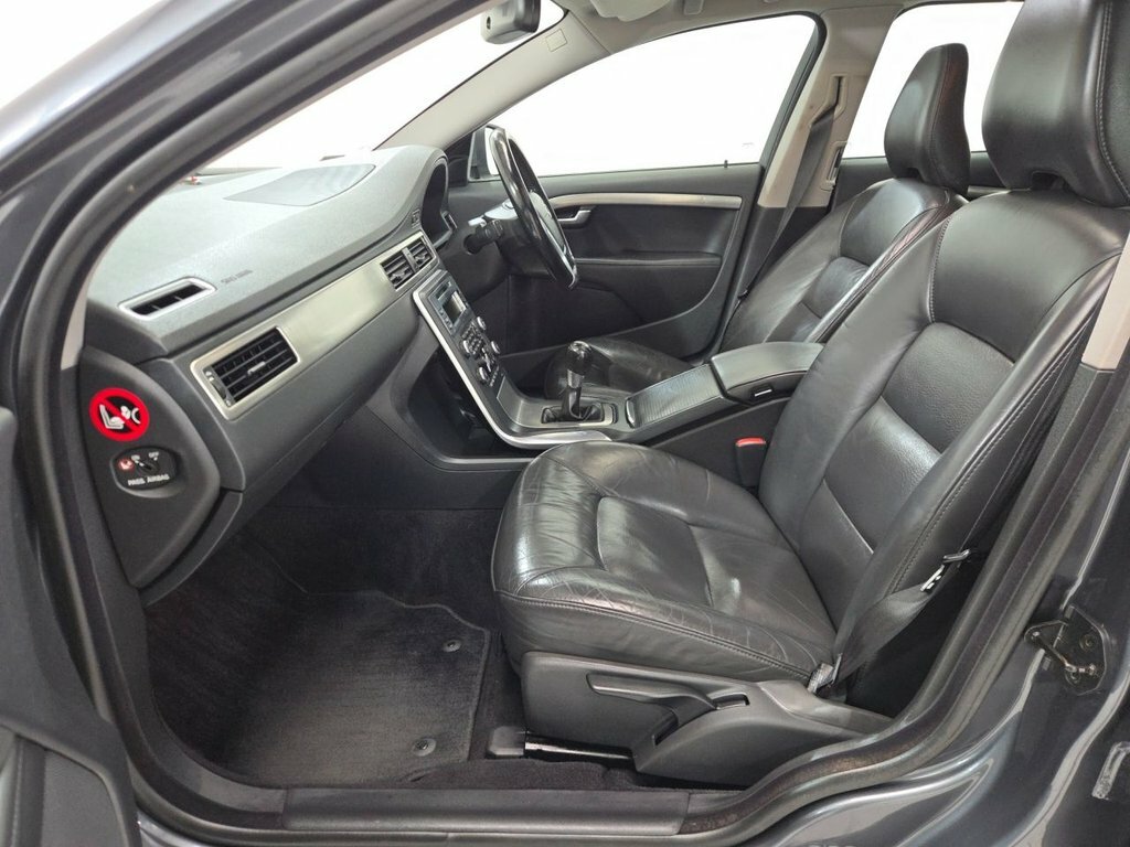 Volvo V70 V70 Se Luxury D5 Blue #19
