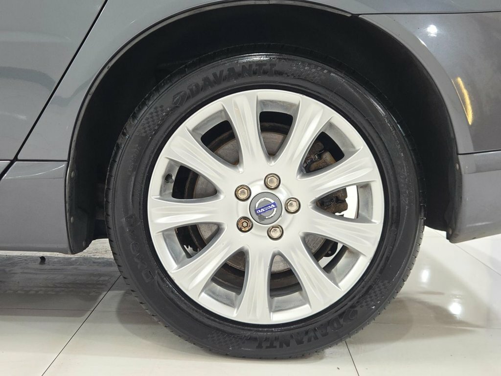 Volvo V70 V70 Se Luxury D5 Blue #11