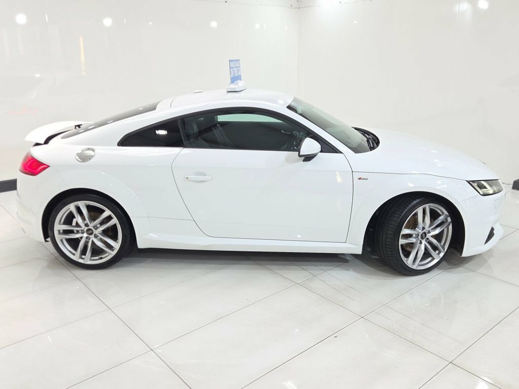 Audi TT 2L S Line White #3