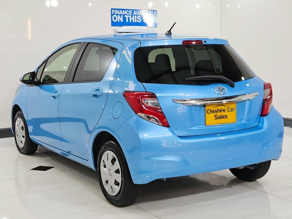 Toyota Vitz Hatchback 201463 Silver #9