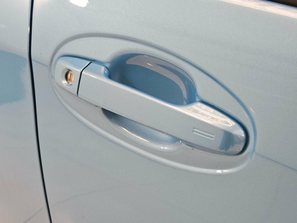 Toyota Vitz Hatchback 201463 Silver #40