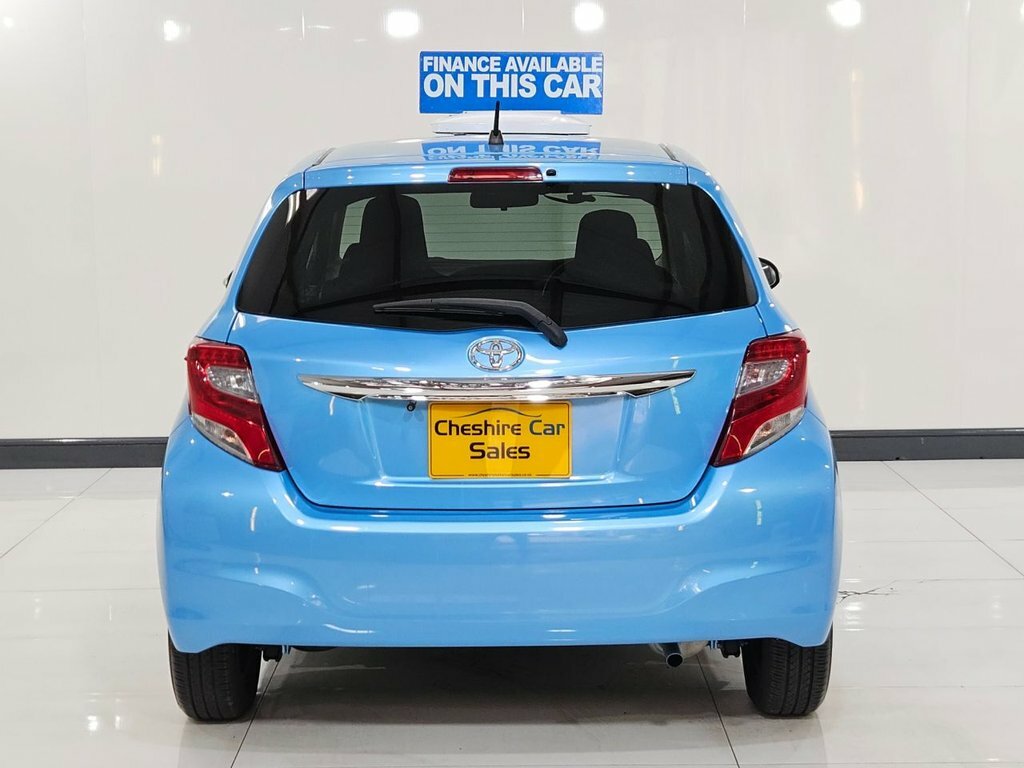 Toyota Vitz Hatchback 201463 Silver #8