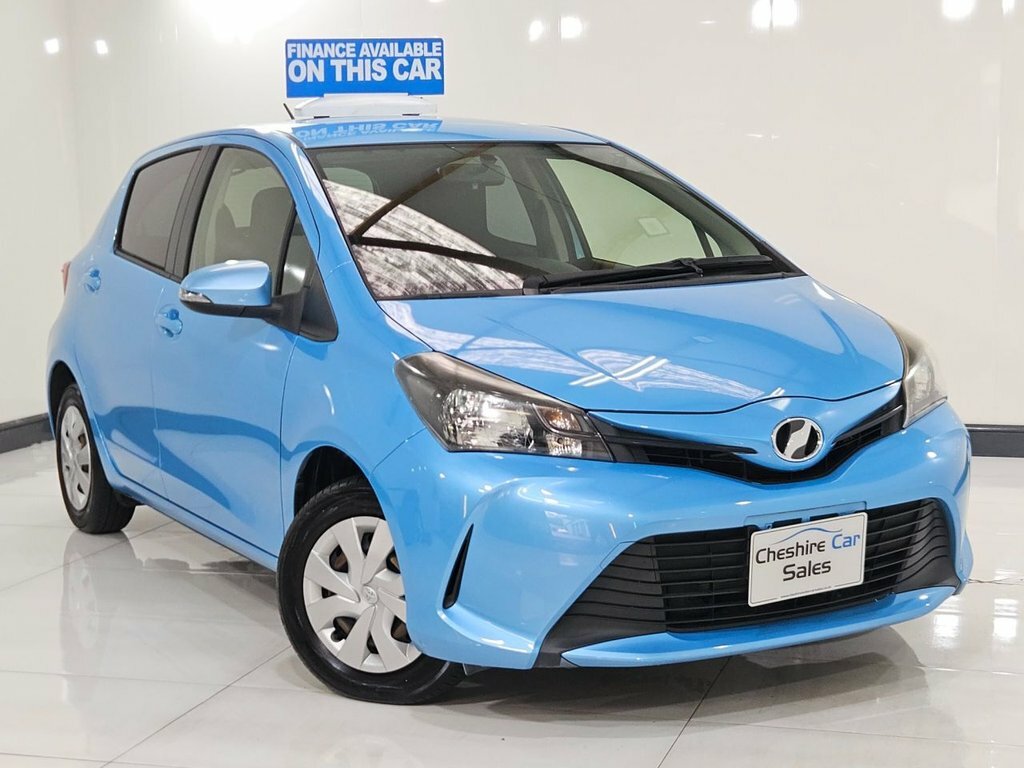 Toyota Vitz Hatchback Blue #2
