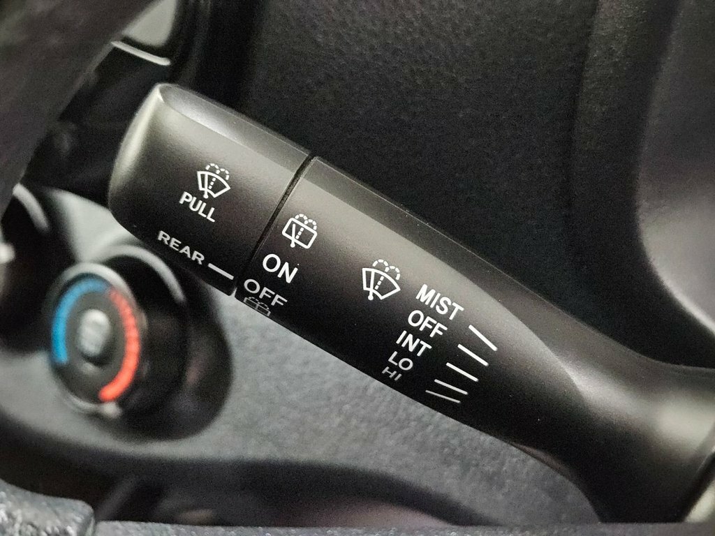 Toyota Vitz Hatchback 201463 Silver #36
