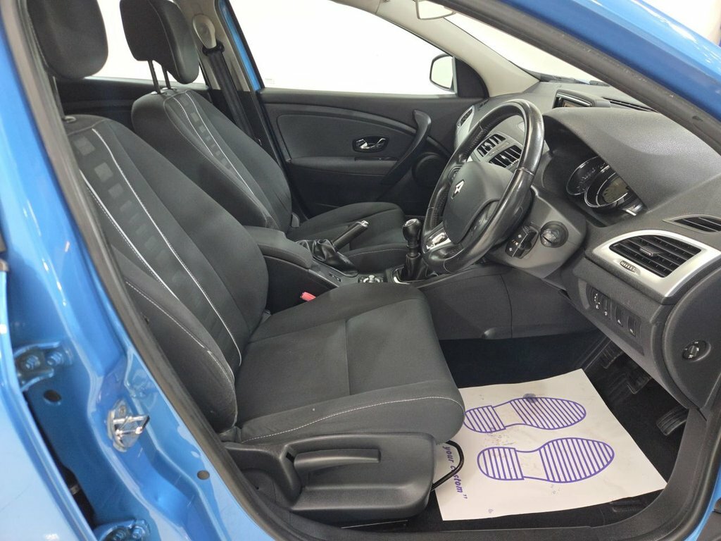 Renault Megane 1.5 Dci Dynamique Tomtom Energy White #21