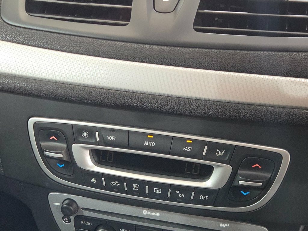 Renault Megane 1.5 Dci Dynamique Tomtom Energy White #35