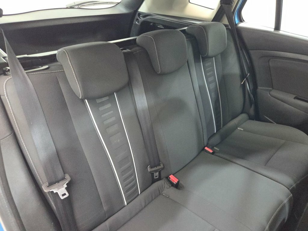 Renault Megane 1.5 Dci Dynamique Tomtom Energy White #29