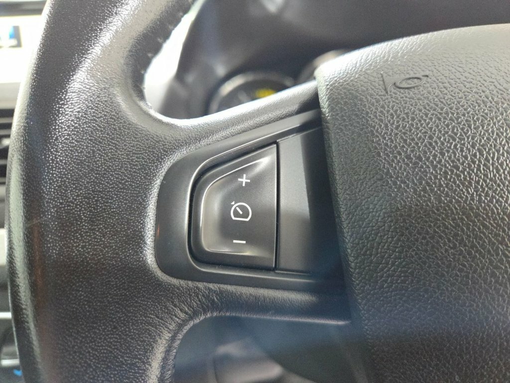 Renault Megane 1.5 Dci Dynamique Tomtom Energy White #40