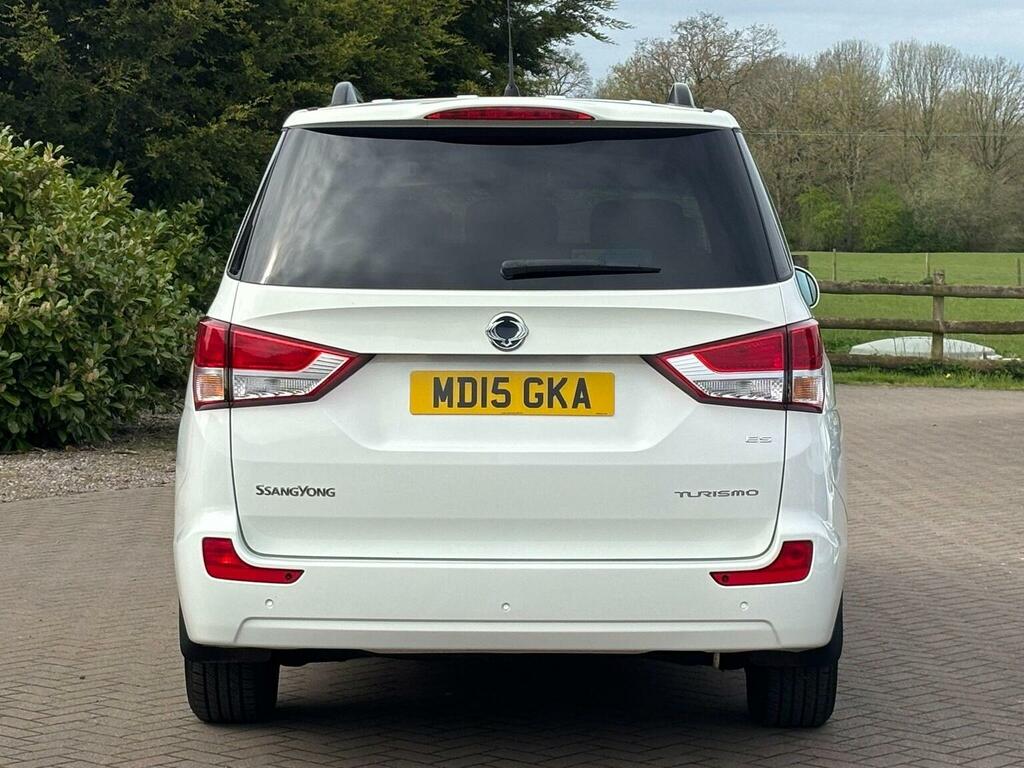 SsangYong Turismo Mpv 2.0 E-xdi Es T-tronic Euro 5 201515 White #6